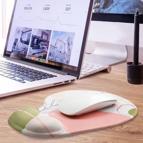 Testing the JIKIOU Ergonomic Mouse Pad with Gel Wrist Rest 2 Pack over two weeks