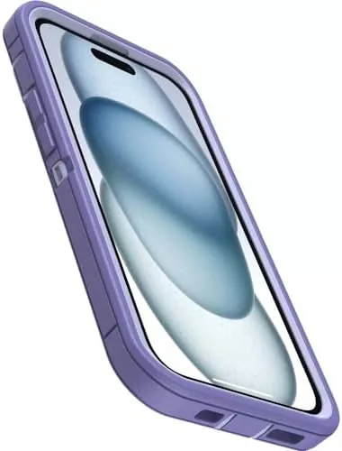 The OtterBox iPhone 15, iPhone 14, & iPhone 13 (Only) Defender in real use