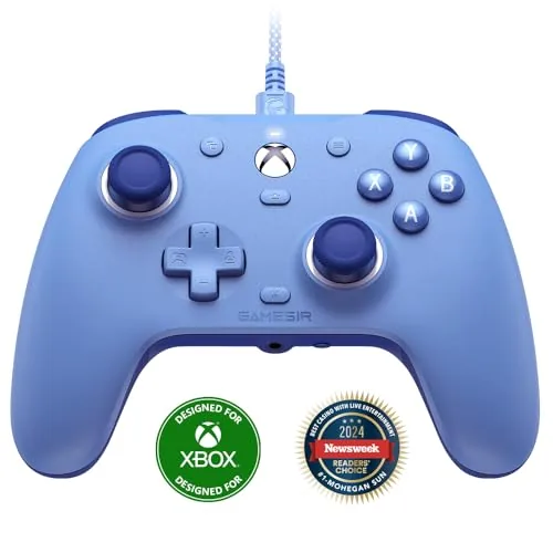 The blue GameSir G7 SE controller on a desk in front of a monitor