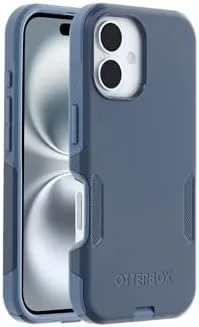 Close up of the raised edges around the screen and the port cover on the Commuter case