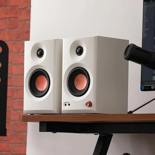 The Edifier MR3 Powered Studio Monitor Speakers, Hi-Res Audio Certified Bluetooth in real use