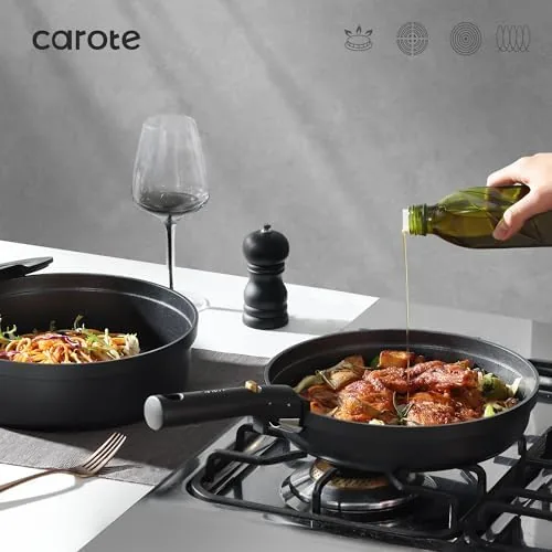 The CAROTE set next to a fixed handle set and a basic nesting set showing storage size
