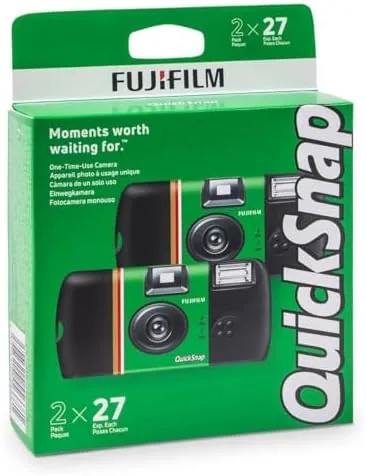 Close look at the Fujifilm QuickSnap Flash 400 One Time Use 35mm Disposable Camera build quality