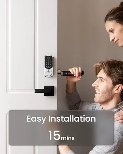 A family member using the DESLOC B200 keypad to unlock the door at night