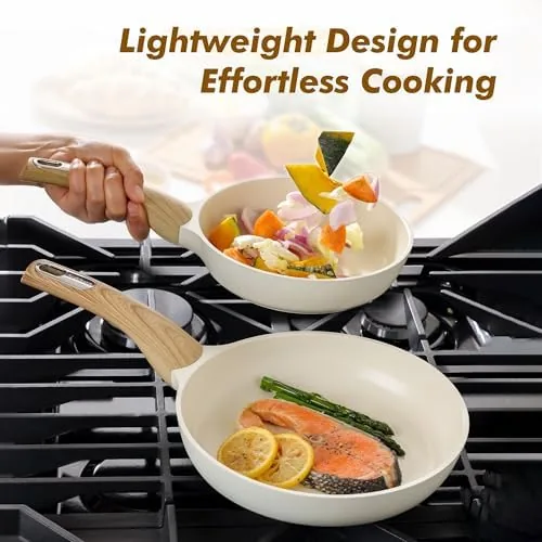 The SENSARTE ceramic pan next to a PTFE skillet and a cast iron skillet