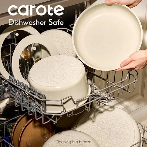 The CAROTE ceramic set beside a stainless steel pan for comparison