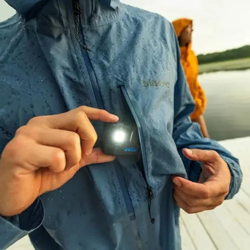 The touch screen on the back of the LIT Hero showing the recording interface