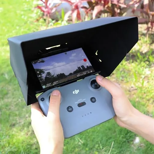 Close look at the Monitor Sun Hood Sunshade Compatible with DJI RC-N3 N2 N1 build quality