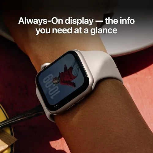 The Apple Watch SE 3 [GPS 40mm] Smartwatch with Midnight Aluminum in real use