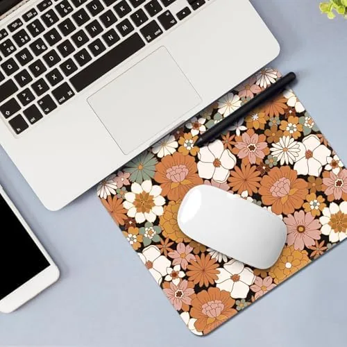 The FROGIGO Mouse Pad with Stitched Edges - Cute Floral Mousepad in real use