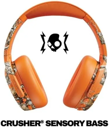 Close up of the Crusher ANC 2 earcup showing the plush padding and Realtree pattern