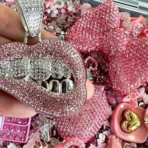 Another view of the Junk Case Charms Kit, Pink Junks Phones Cases 3D Rhinestone