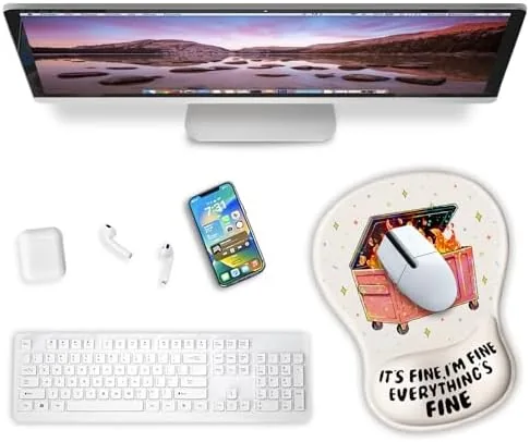 Close look at the Cat Mouse Pad with Wrist Rest Funny Cute Ergonomic Mousepad build quality