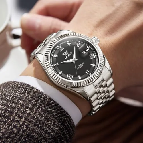 Close look at the OLEVS Watches for Men, Casual Waterproof Stainless Steel Watch for build quality