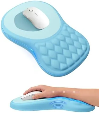 Ergonomic Mouse Pad with Sloped Memory Foam Wrist Rest | 3D Textured Wrist Cushion Review: Tested and Rated