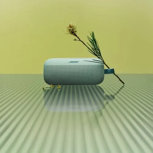 The speaker floating on the surface of a pool